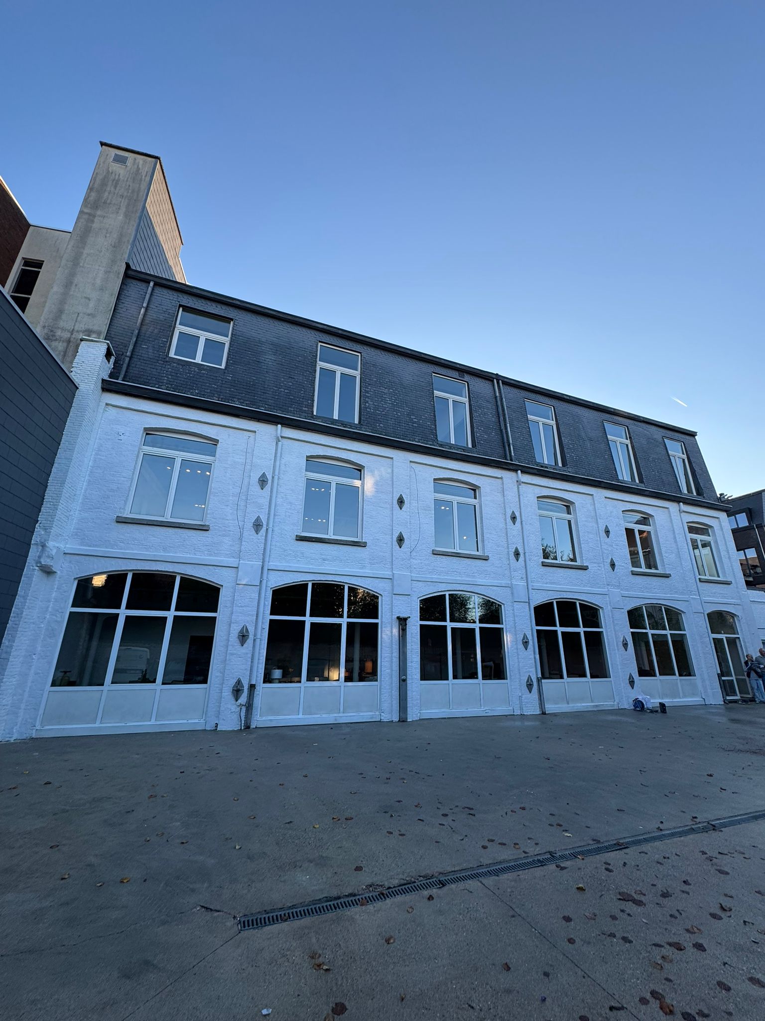 Waarom een bezoek aan de nieuwe Furnified Antwerpen de moeite waard is