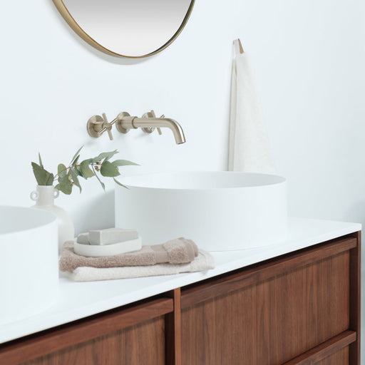 Walnoot badkamerset Fien 150 met Sims Solid Surface