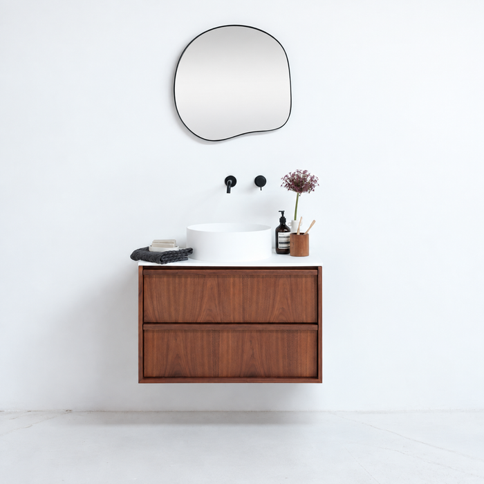 Badkamerset Fien walnoot met Sims solid surface waskommen 80 cm
