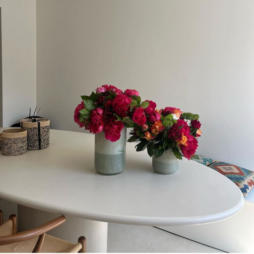 Betonlook tafel in latte kleur Dena ovaal Furnified