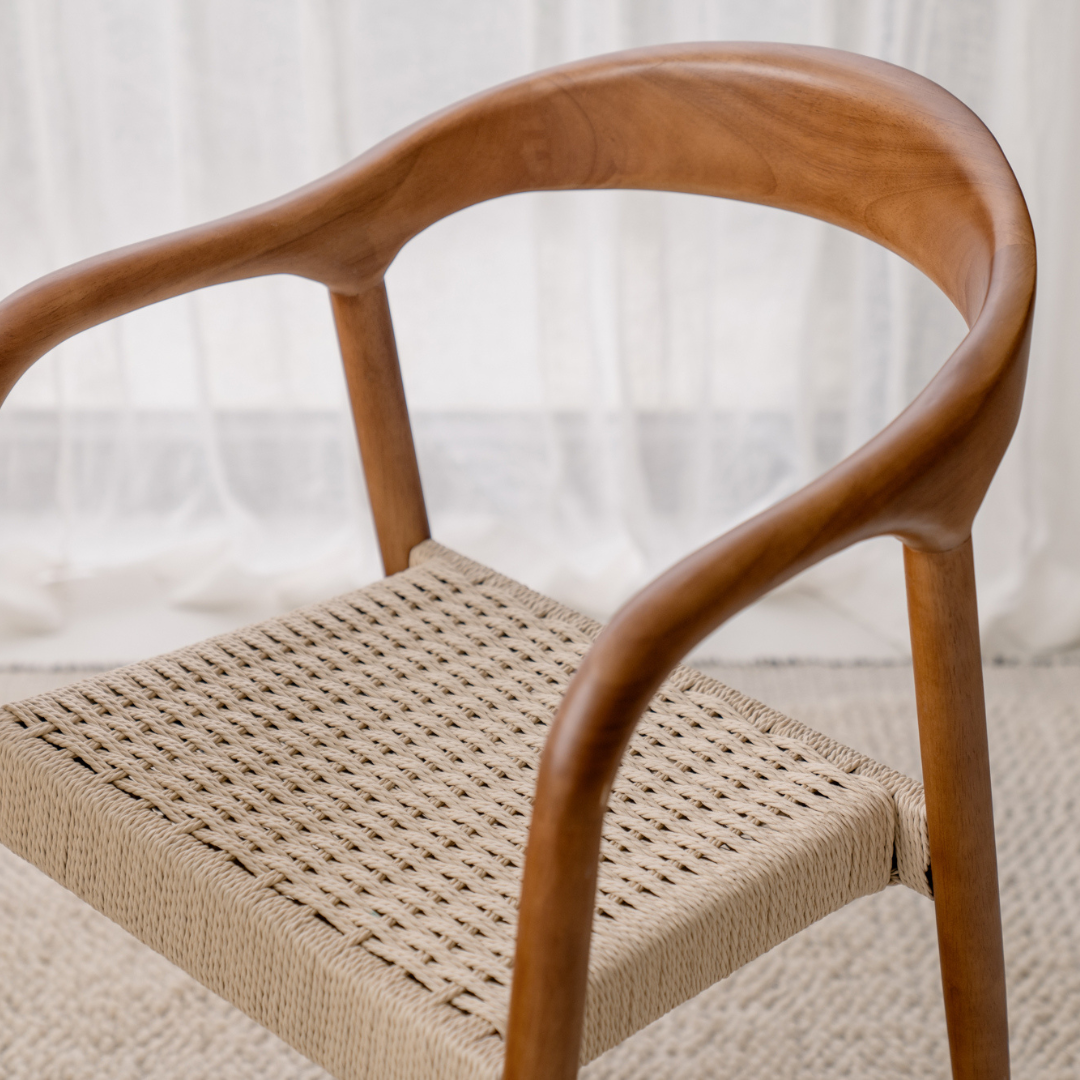 Sillas de comedor de madera