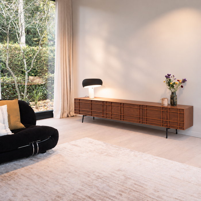 Meuble TV Duinkerke à lattes en noyer 220 cm