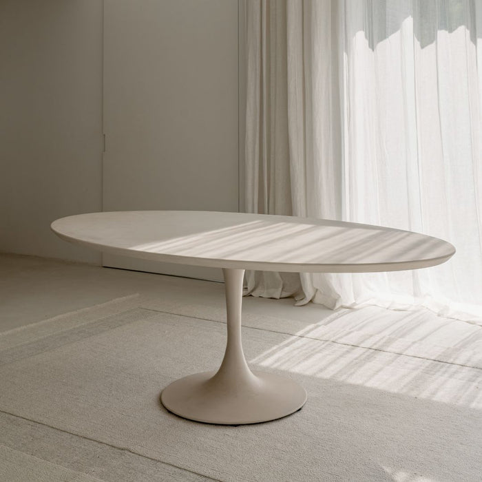 Eettafel Camille - 200 cm - MicroSkin - Tulip vorm